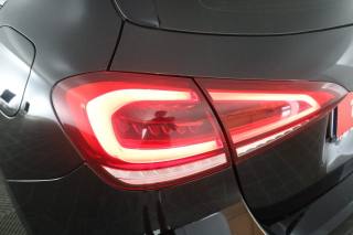 MERCEDES-BENZ A 180 usata 9