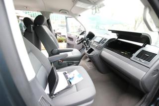 VOLKSWAGEN Multivan usata 21