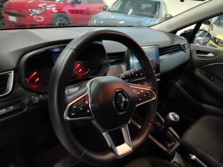 RENAULT Clio usata, con Sensore di pioggia