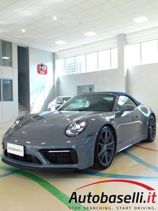 PORSCHE 992 usata, con Streaming musicale integrato