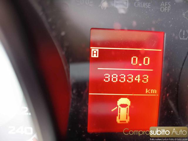 MITSUBISHI Outlander usata 27