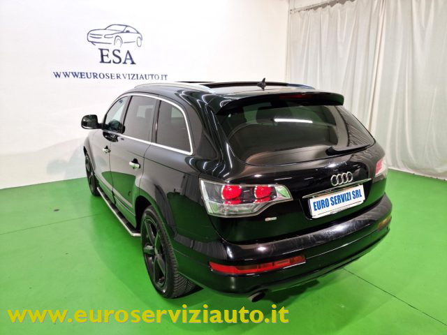 AUDI Q7 usata, con Chiusura centralizzata