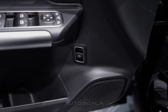 MERCEDES-BENZ GLA 200 usata, con Controllo trazione