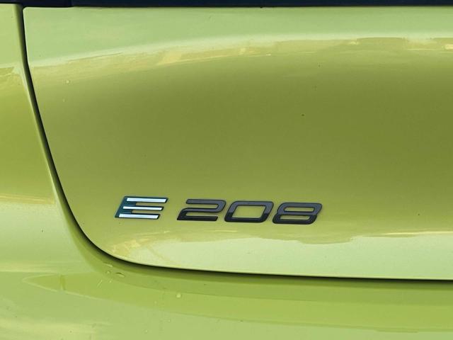 PEUGEOT 208 usata, con Sistema di navigazione