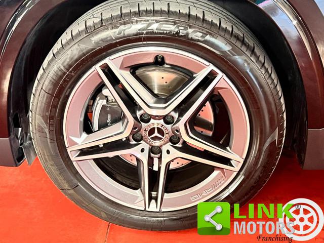 MERCEDES-BENZ GLA 200 usata, con Isofix