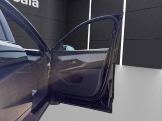 PEUGEOT 5008 usata, con Touch screen