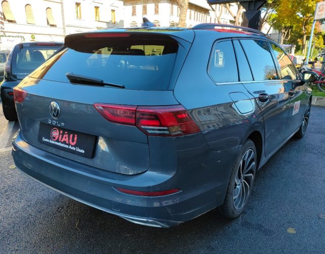 VOLKSWAGEN Golf Variant usata, con Autoradio
