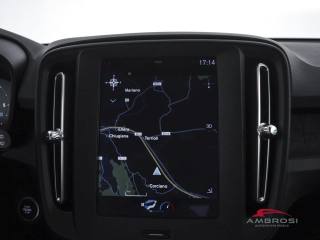 VOLVO XC40 usata 13