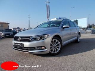 VOLKSWAGEN Passat Variant usata, con Airbag