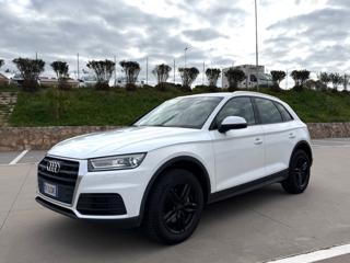 AUDI Q5 usata, con Sensori di parcheggio posteriori