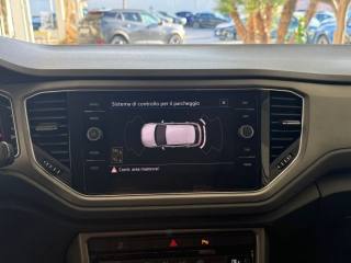 VOLKSWAGEN T-Roc usata 12