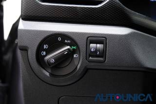 VOLKSWAGEN T-Cross usata, con Autoradio digitale