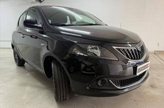 LANCIA Ypsilon usata, con Airbag laterali