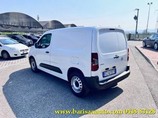 OPEL Combo usata, con Autoradio