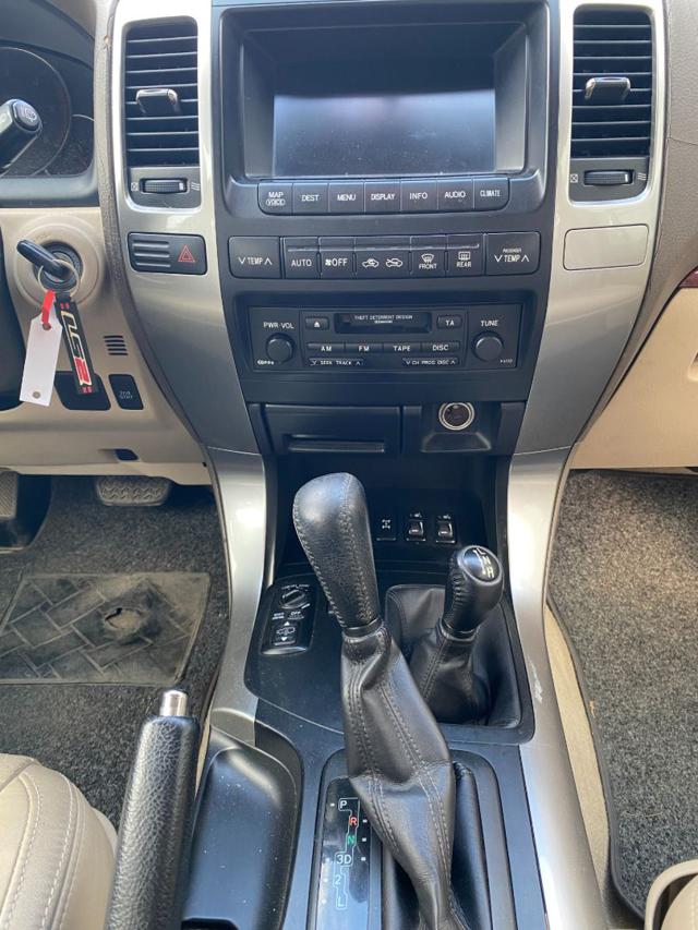 TOYOTA Land Cruiser usata, con ESP