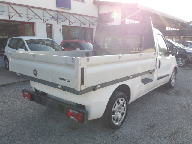 FIAT Doblo usata, con Airbag