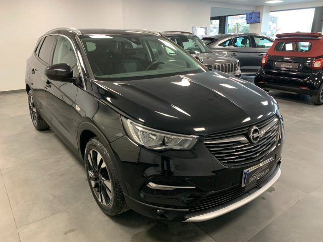 OPEL Grandland X usata, con Specchietti laterali elettrici