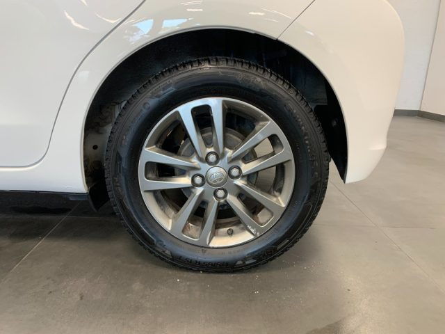 TOYOTA Yaris usata, con Vetri oscurati