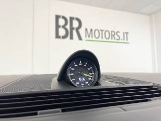 PORSCHE Panamera usata, con Park Distance Control