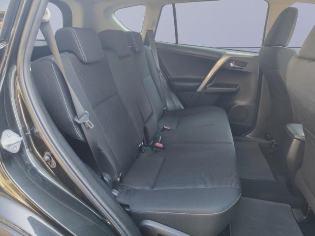 TOYOTA RAV 4 usata, con Interni in pelle