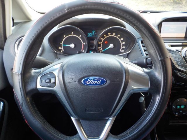 FORD Fiesta usata, con Airbag testa