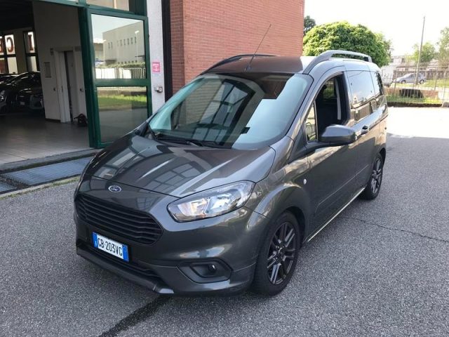 FORD Tourneo Courier usata, con ABS