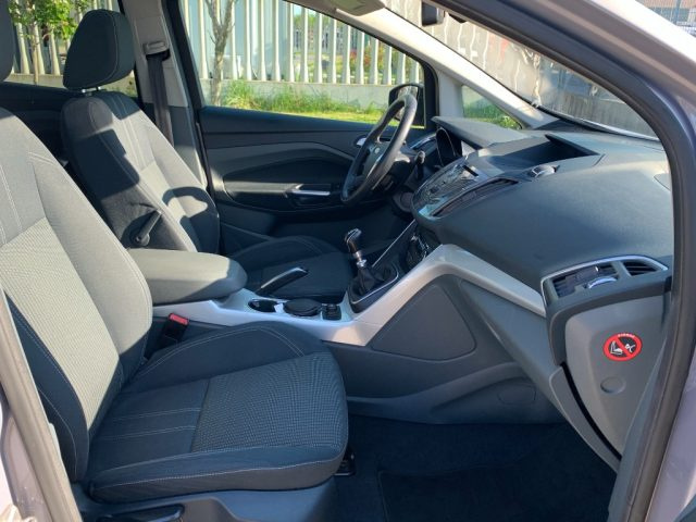 FORD C-Max usata, con Cronologia tagliandi