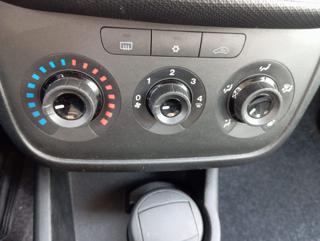 FIAT Punto usata 23