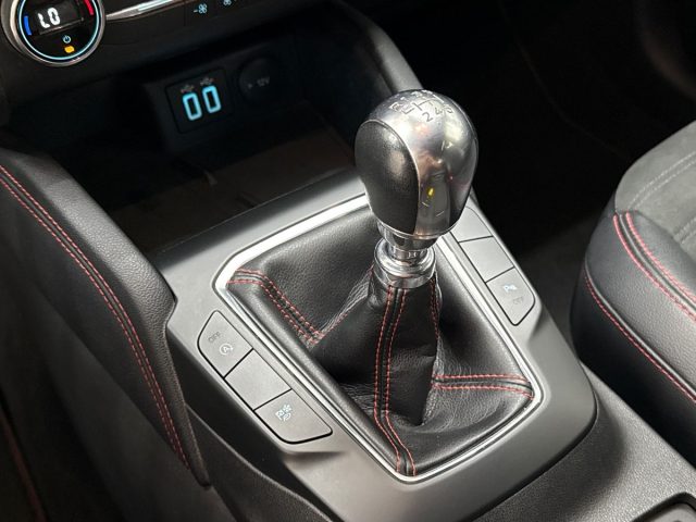 FORD Kuga usata, con Autoradio digitale