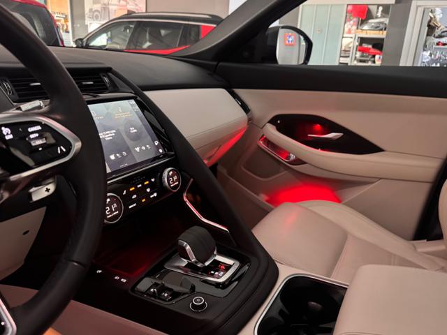 JAGUAR E-Pace usata, con Luce d