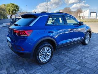 VOLKSWAGEN T-Roc usata, con Specchietti laterali elettrici