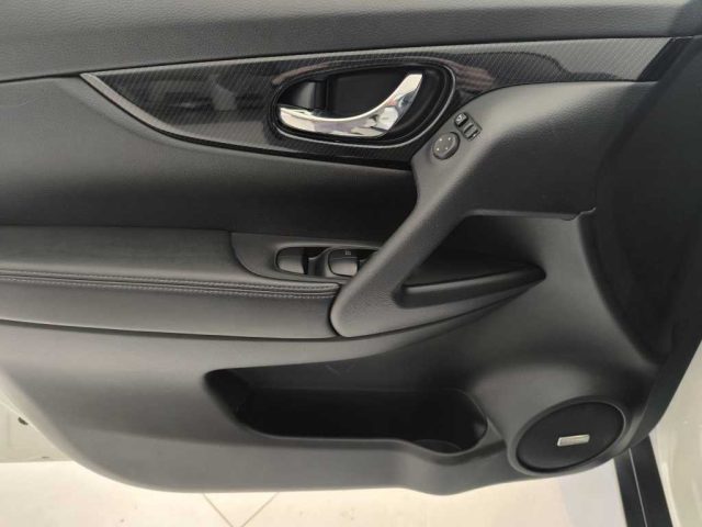 NISSAN X-Trail usata, con Sistema di navigazione