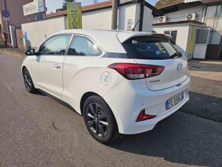HYUNDAI i20 usata, con Airbag laterali
