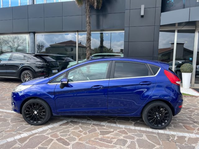 FORD Fiesta usata, con Cerchi in lega