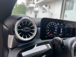 MERCEDES-BENZ A 250 usata, con Airbag testa