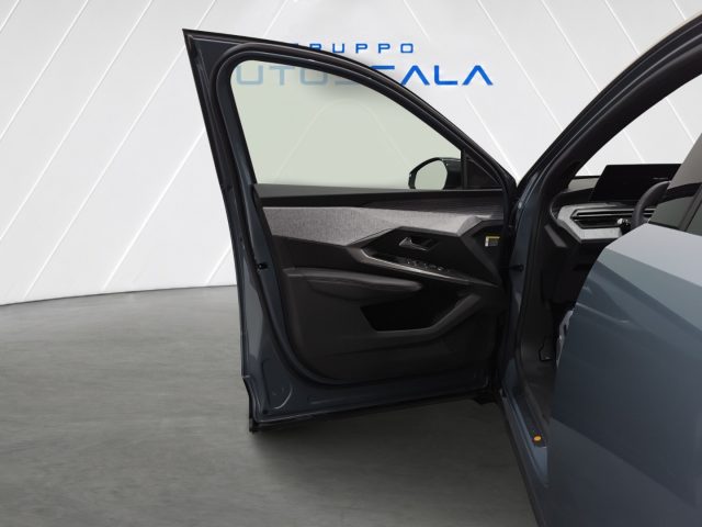 PEUGEOT 3008 usata, con Controllo automatico clima