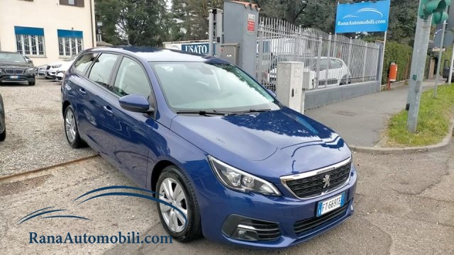PEUGEOT 308 usata, con Airbag