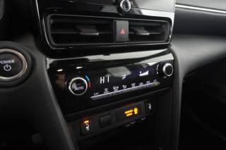 TOYOTA Yaris Cross usata 10