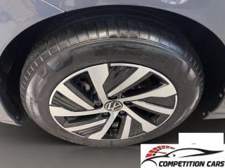 VOLKSWAGEN Golf usata, con Fari LED