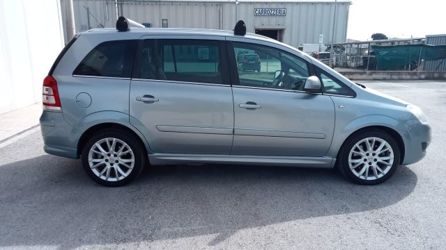 OPEL Zafira usata, con Airbag Passeggero