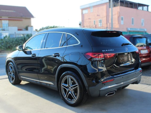 MERCEDES-BENZ GLA 220 usata, con Autoradio