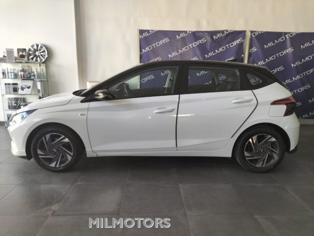 HYUNDAI i20 usata, con Autoradio