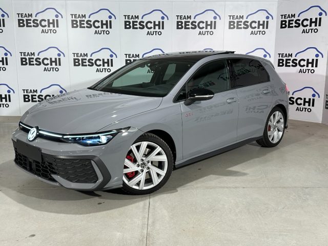 VOLKSWAGEN Golf usata, con ABS