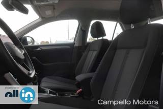 VOLKSWAGEN T-Roc usata 4
