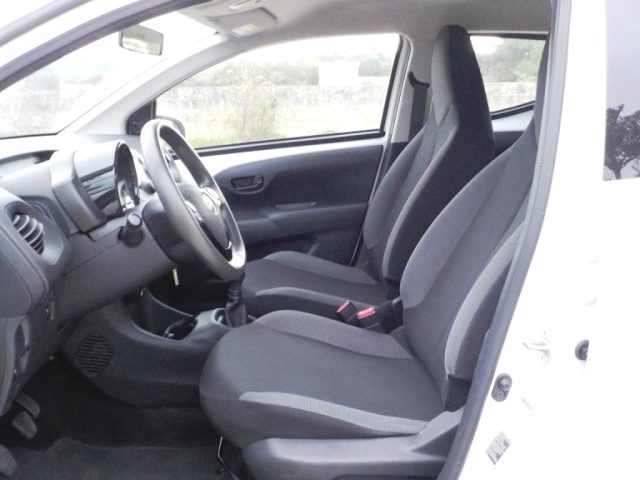 TOYOTA Aygo usata, con ESP