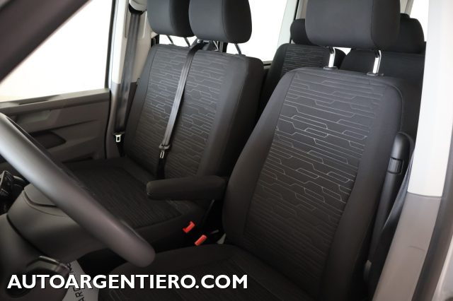 VOLKSWAGEN Caravelle usata, con Boardcomputer
