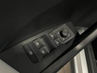 VOLKSWAGEN T-Cross usata, con Servosterzo
