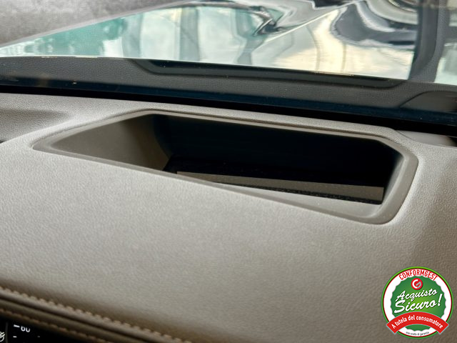BMW 730 usata, con Luci diurne LED