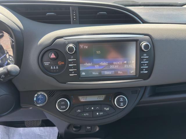 TOYOTA Yaris usata, con Cerchi in lega