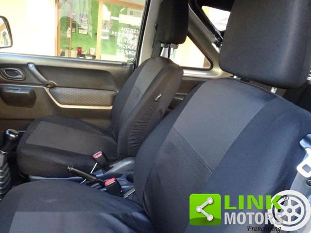 SUZUKI Jimny usata, con Servosterzo